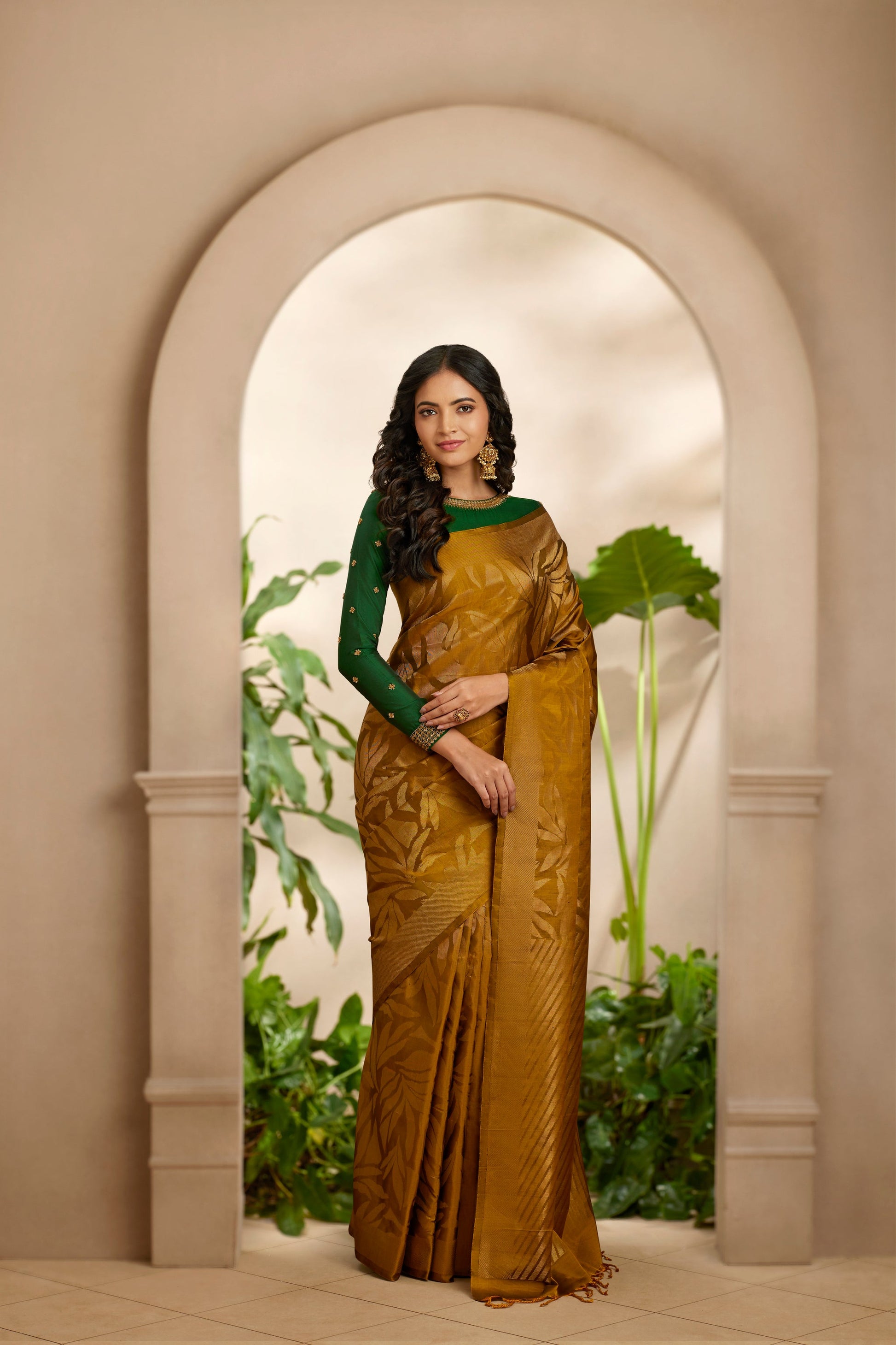 Manjal Ilai Pattu Pure Silk Saree