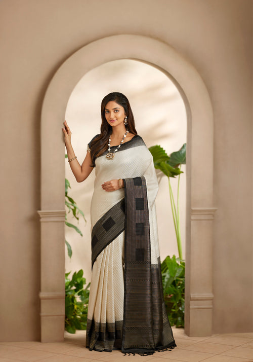 Kalaichelvam Pattu Pure Silk Saree